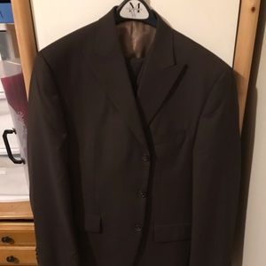 Brown Sean John 3 piece 3 button suit 42s